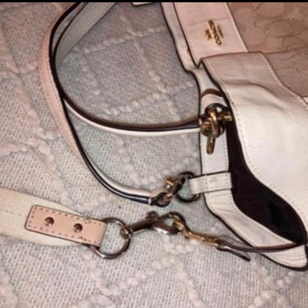 Coach handbag - Picture 3 of 3